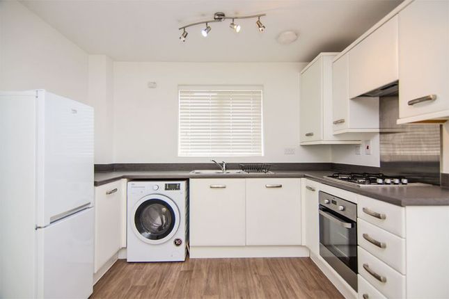 32 Milbourne House, Collis Close, Burntwood photo 3