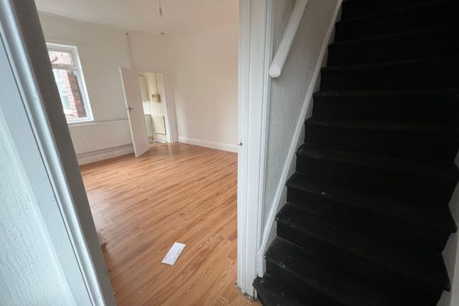 106, Alfreton Road, Derbyshire photo 4