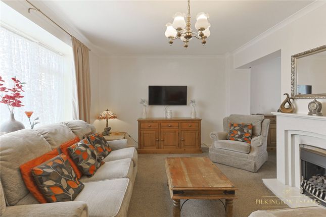 23 Eastbury Avenue, Plymouth, Devon photo 4