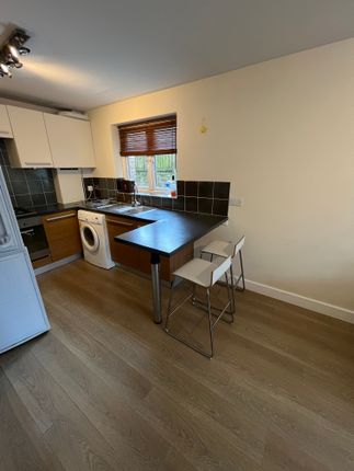 Flat to rent in Maes-Y-Coed Road, Cardiff