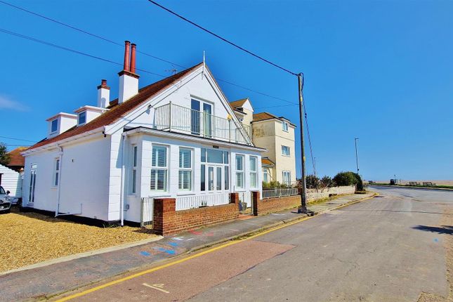 Property for sale in Green Lane, Walton On The Naze CO14