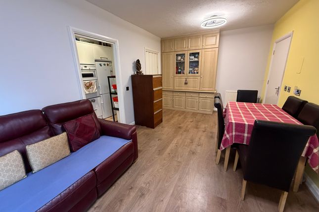 8 The Martins, 8-18 Preston Road, Wembley photo 5