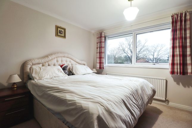 Flat for sale in Rotherstoke Close, Rotherham, South Yorkshire