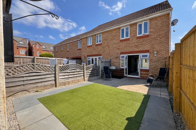 7 Petunia Close, Nuneaton photo 3