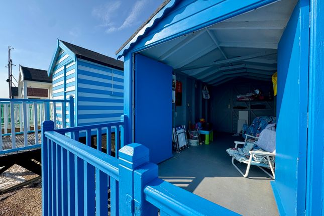 Beach Hut 320, Thorpe Bay photo 4