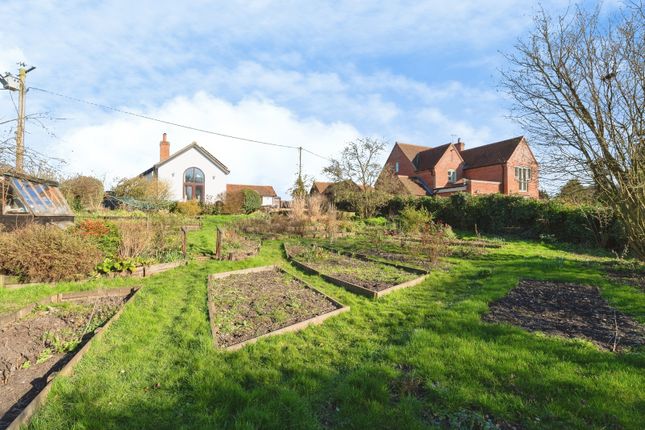 Bramble Cottage,, High Road, Melton Constable photo 3