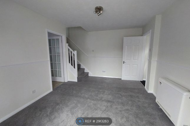 Primrose Court, Aylesbury photo 3