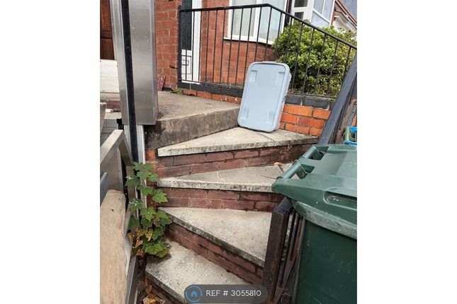 Brays Lane, Coventry photo 2