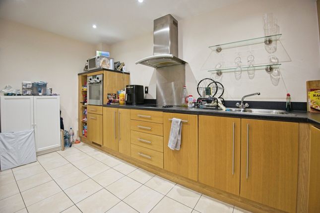 73, Penstone Court, Cardiff photo 4