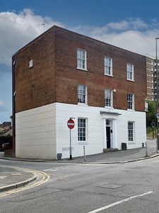Office to let in Portsmouth Road, Guildford