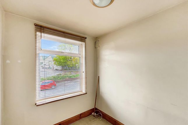 End terrace house for sale in Gilbert Road, Kingswood, Bristol