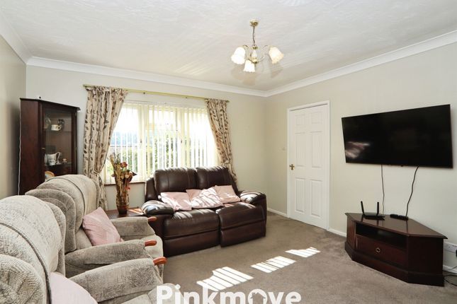 117, Almond Avenue, Newport photo 3