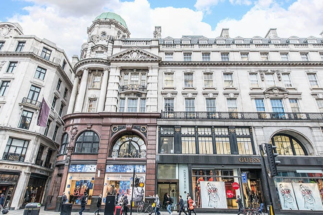 Office to let in Regent Street, London
