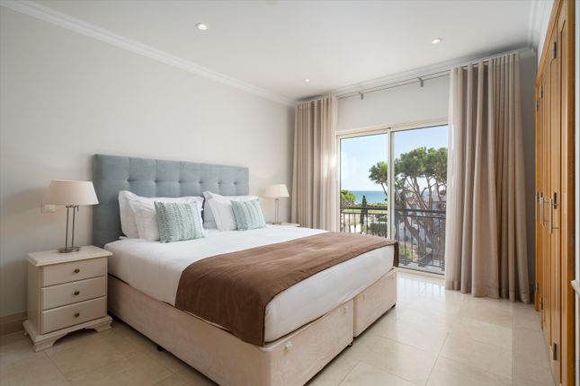 Apartment for sale in Dunas Douradas, Algarve, Portugal