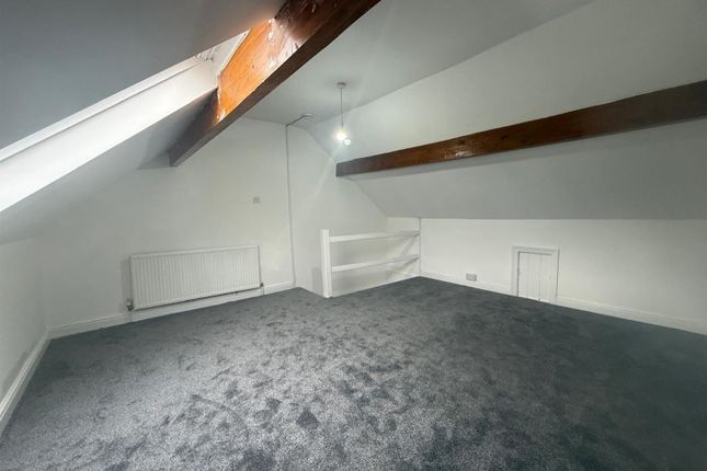8, Grain Street, Bradford photo 4