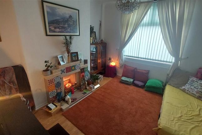 15, Bargoed photo 2