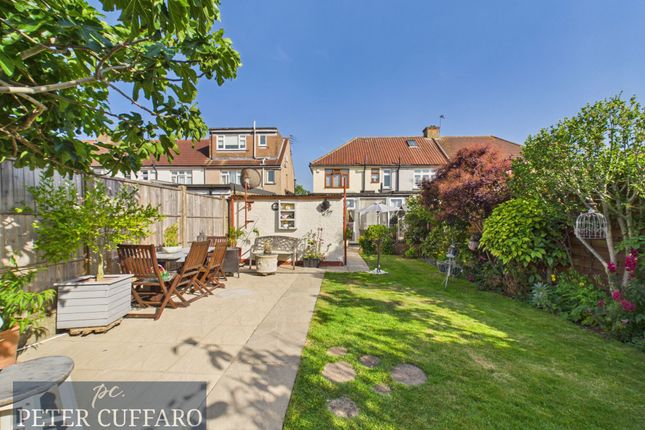 63 Stortford Road, Hoddesdon photo 4