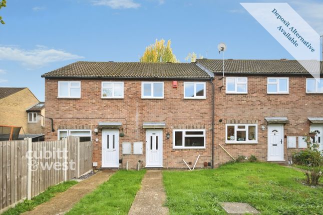 Sycamore Drive, East Grinstead photo 3