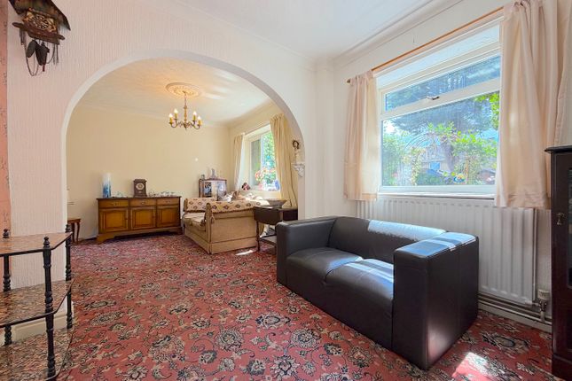 190, Brownhills Road, Cannock photo 4