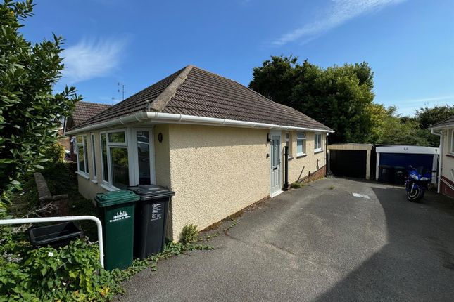 Thumbnail Detached bungalow to rent in Oakdene Crescent, Portslade, Brighton