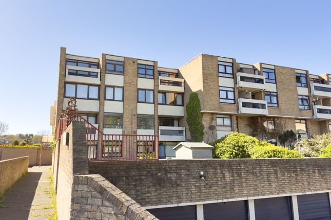 1-bed flat on Apartment 72 Neville Court, Washington, £5,000