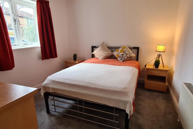 Flat 8, The Mews, 2-4 Norwich Street, Cambridge photo 4