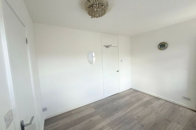 52, Brancker Road, Kenton photo 4
