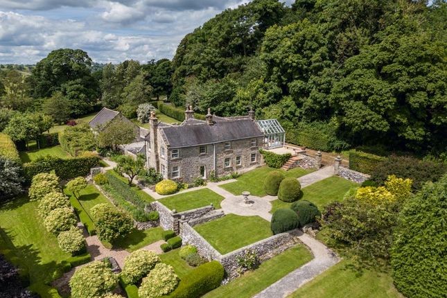 Exterior And Gardens