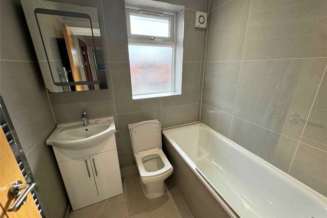 60, Cotswold Gardens, London photo 3