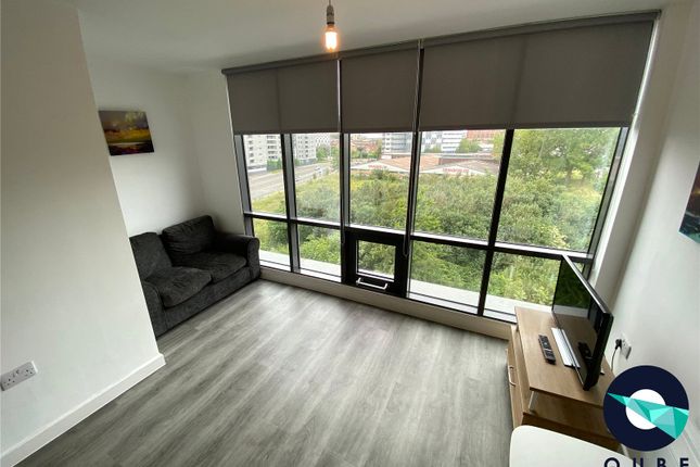 405, East Point, Leeds photo 3