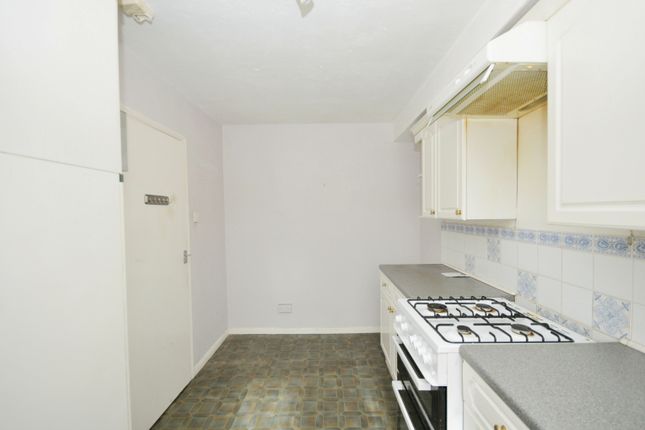 Flat for sale in London Lane, Bromley