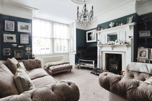63, Kimpton Avenue, Brentwood photo 3