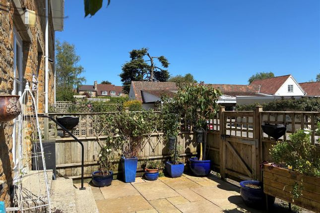 9 Brettingham Court, Hinton St George, Hinton St. George photo 2