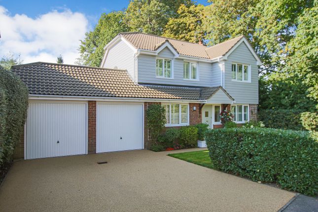 Thumbnail Detached house for sale in Dexter Drive, East Grinstead