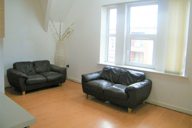 3 Bed Flat To Rent In 2 Riding Street City Centre