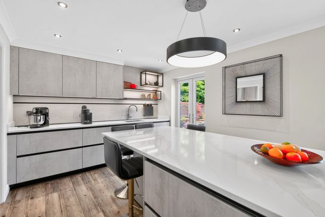 21 Pewterspear Green Road, Warrington photo 4