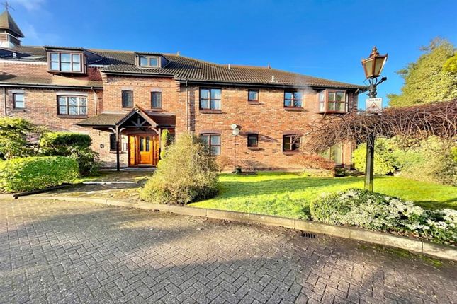 Thumbnail Flat for sale in Drayton Manor, Parrs Wood Road, East Didsbury