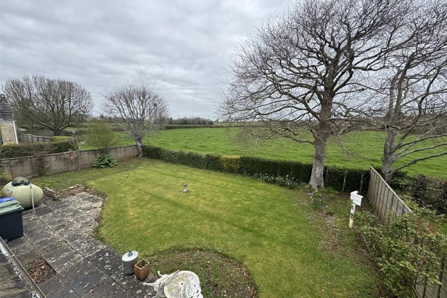 13, The Dawneys, Malmesbury photo 3