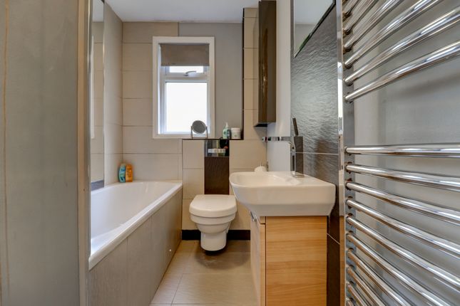 3, Wren Road, Great Missenden photo 4