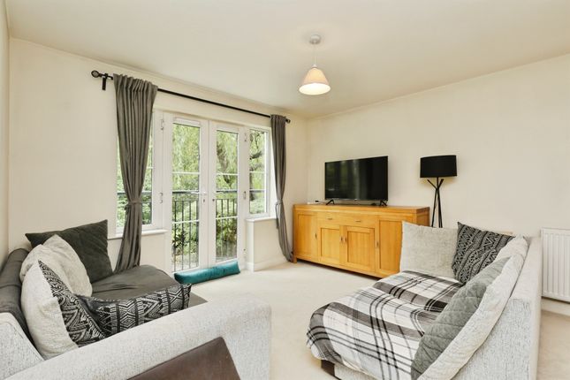 26, Greenacre Close, SHEFFIELD photo 4