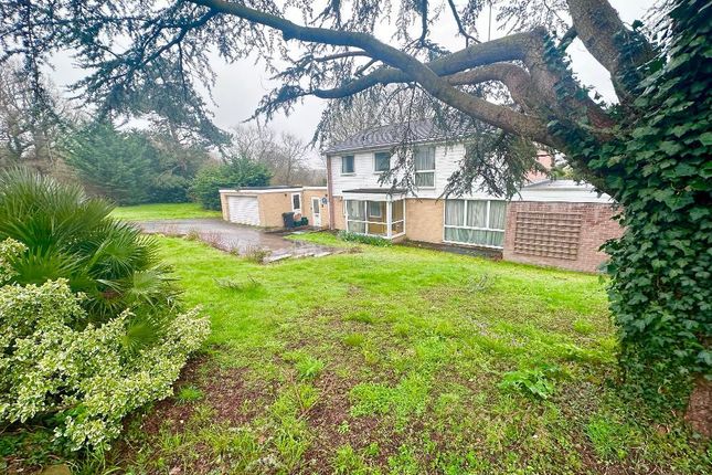 Thumbnail Detached house for sale in Roseneath Close, Chelsfield Hill, Chelsfield Park, Kent