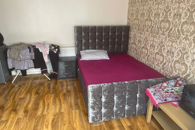 Thumbnail Room to rent in Jersey Road, Ilford