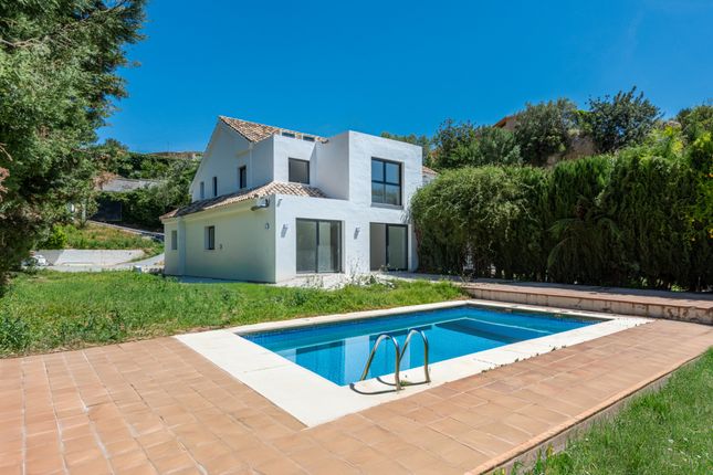 Thumbnail Villa for sale in Palo Alto, Ojen, Malaga, Spain