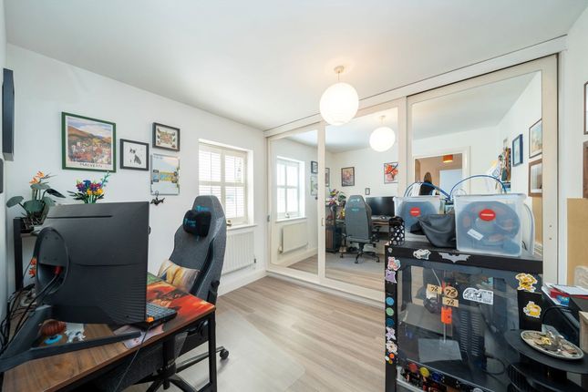 Flat 2, 13, Andover Place, London photo 5