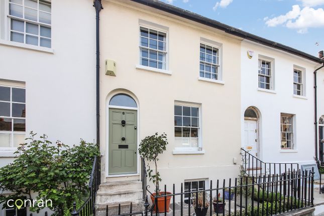 Terraced house to rent in King George Street, Greenwich