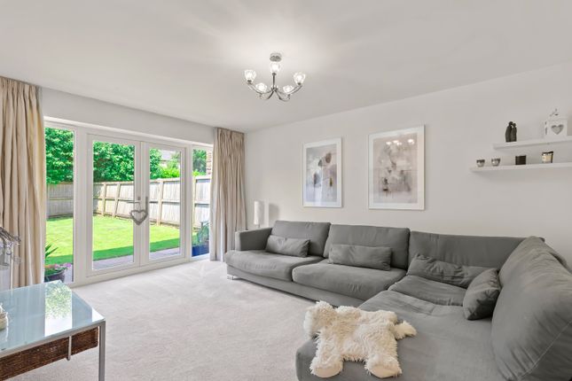 11, Beckside, Barnoldswick photo 4