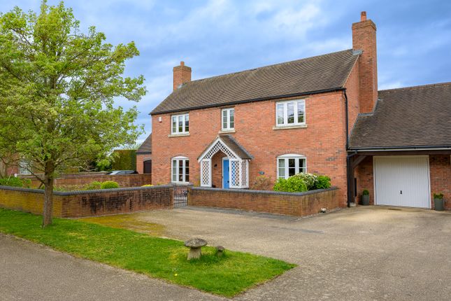 4-bed house on 17, Weald Moors Park, Telford, £650,000