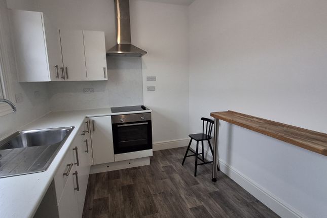 47a, SLEAFORD photo 4