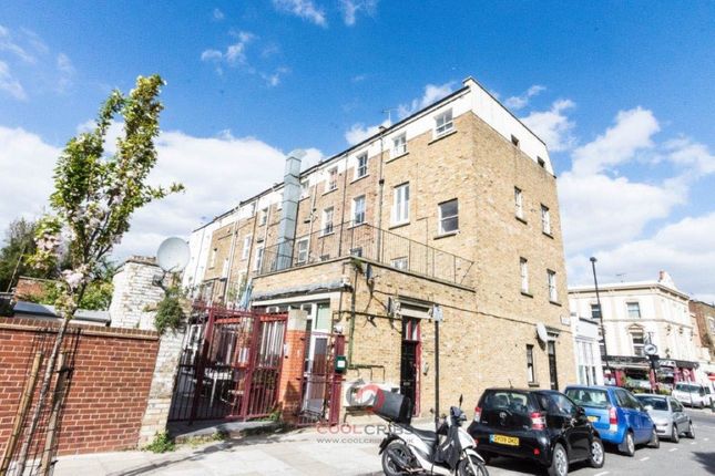 Thumbnail Flat for sale in Caledonian Rd, Islington