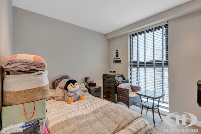 Flat 57, 1, William Street, Slough photo 4